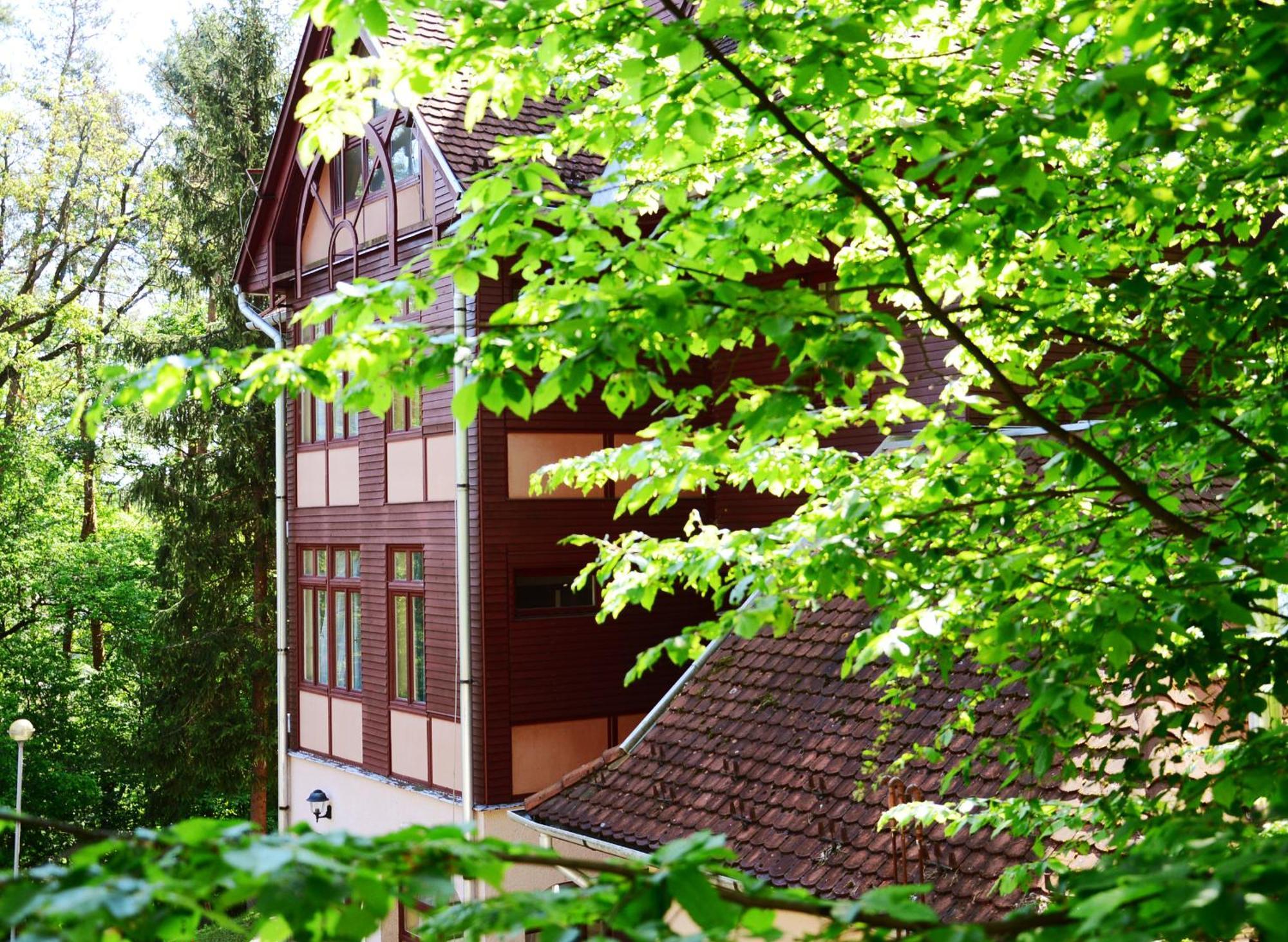 Ezüstfenyő Hotel Telkibánya Exterior foto